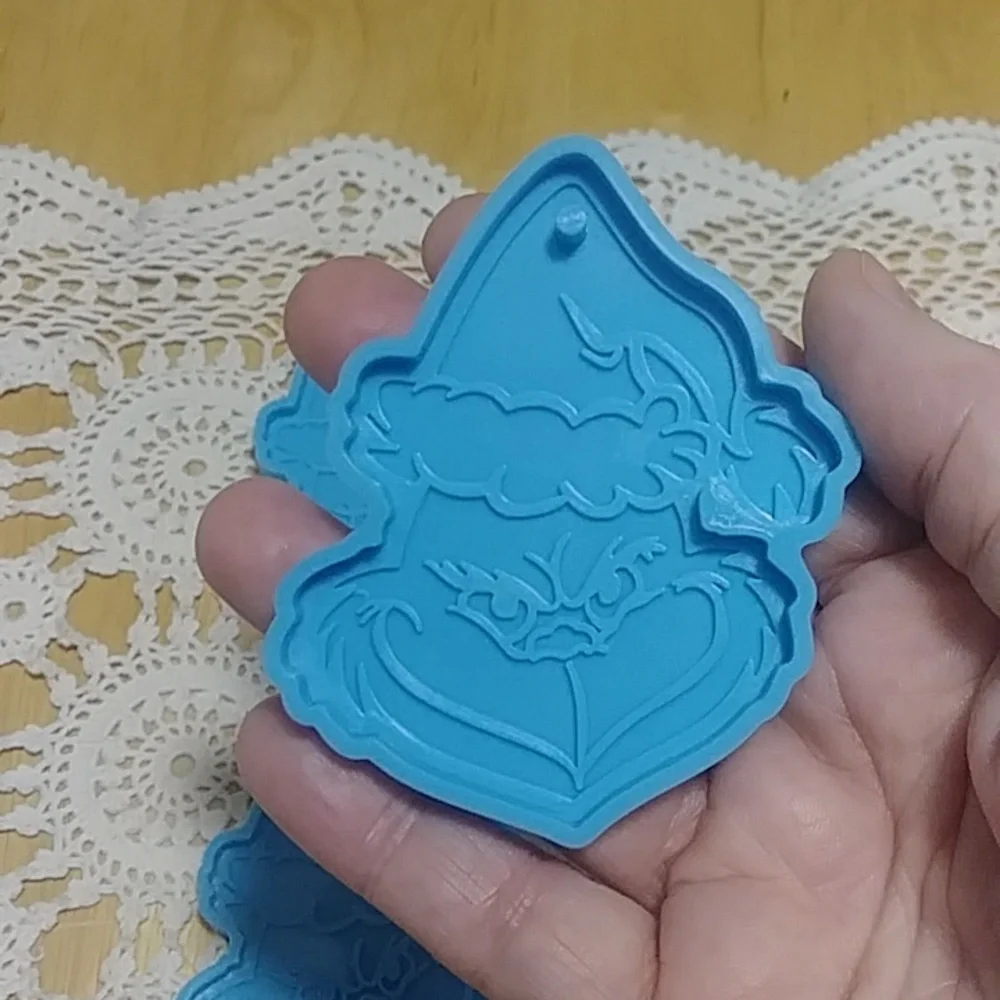New silicone molds - Grinch